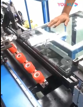 中空玻璃(lí)卧式自(zì)動打膠機打膠效果